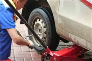 林芝附近拖车24小时服务热线电话